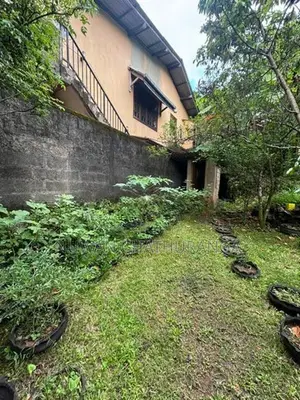 ගාල්ල - උඩුගම ප්‍රධාන පාරට මුහුණලා ඉඩමක් විකිණීමට ඇත