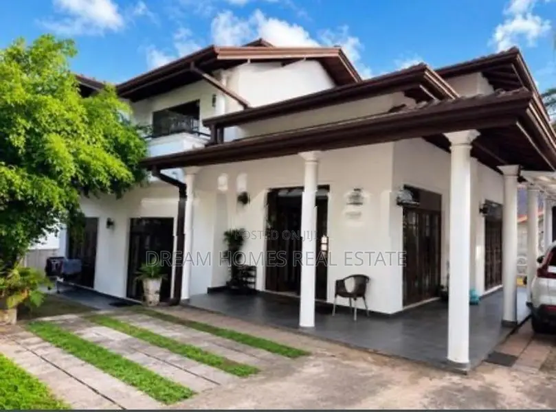 Modern Two-Storey House for Sale – Walpola