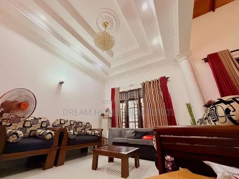Modern Two-Storey House for Sale – Walpola