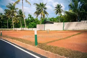 Valuable Land For Sale In Thalawathugoda Hokandara Vidyala Junction