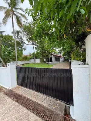 Katubadda Fully Furnished Separate Single Story House for Rent