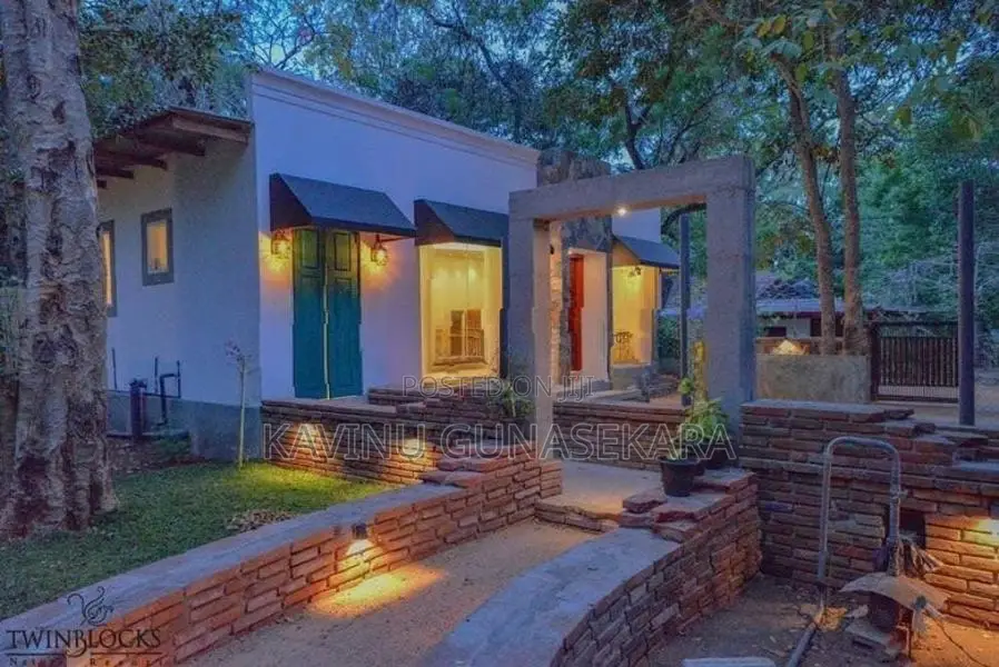 Hotel For Sale In Anuradhapura