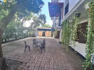 Luxury House for Sale Colombo 5 (HS107)