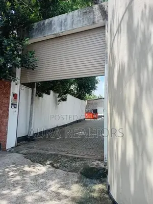 9800 Square Feet Office Space for Rent in Nugegoda (P-144)