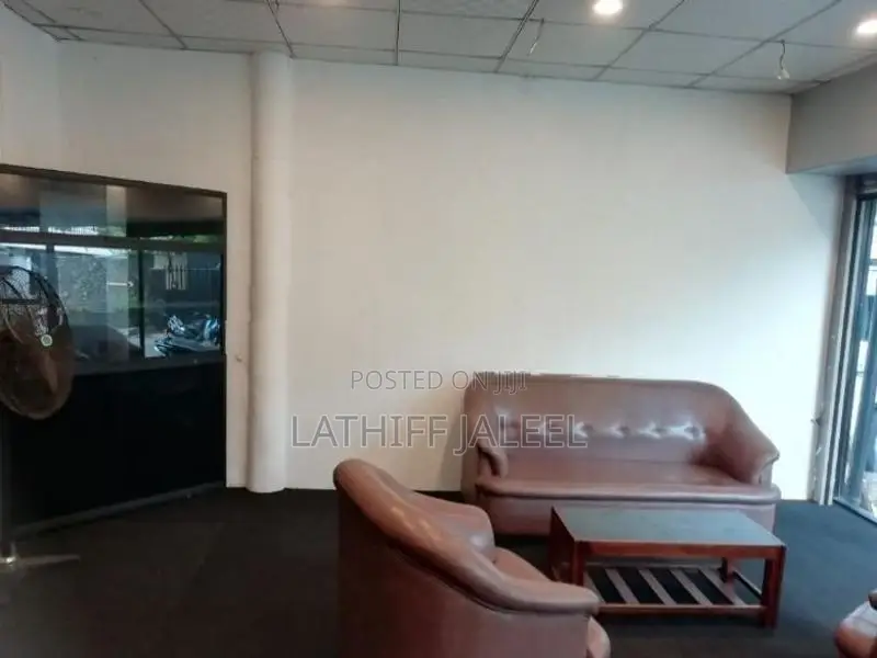 Showroom Space in Colombo - 03