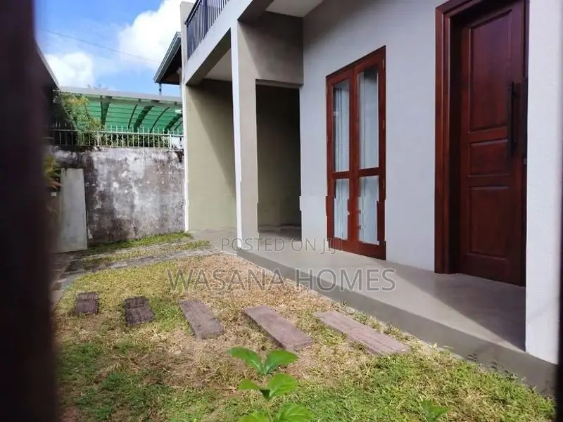 House for Sale Piliyandala