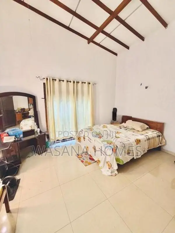 Super House for Sale in Kottawa