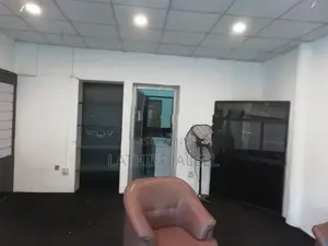 Showroom Space in Colombo - 03