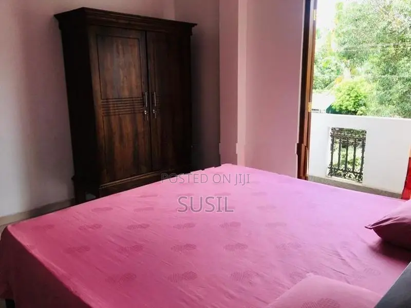Fully Furnished Upstairs Apartment for Rent – Maharagama