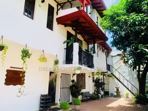 Apartment Building for Sale – Colombo 5/7 Border