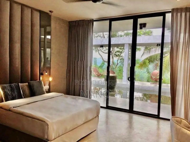 Land with Luxury Villa for Sale Galle
