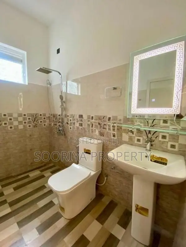 5 Bedroom Brand New House for Sale in Piliyandala Town