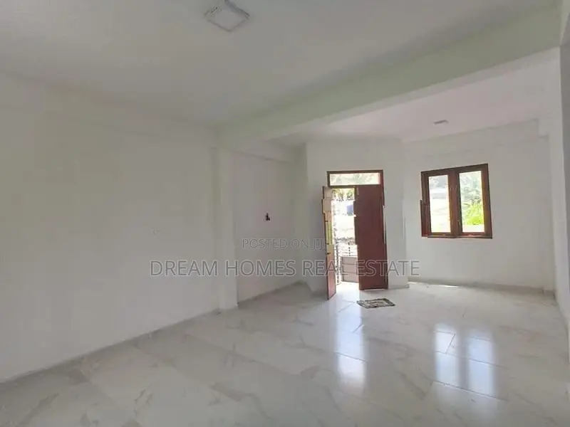 Brand New 4-Bedroom House for Sale – Jayaliyagama, Kottawa