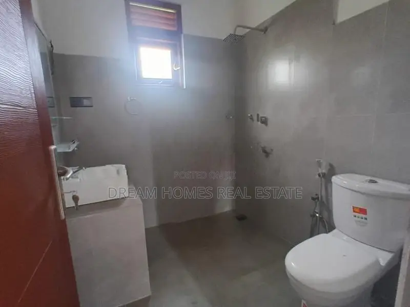 Brand New 4-Bedroom House for Sale – Jayaliyagama, Kottawa
