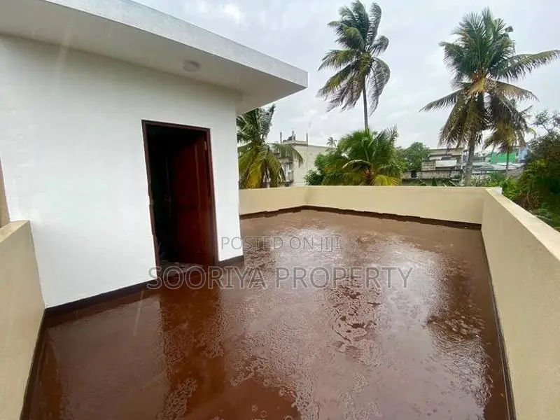 5 Bedroom Brand New House for Sale in Moratuwa Piliyandala
