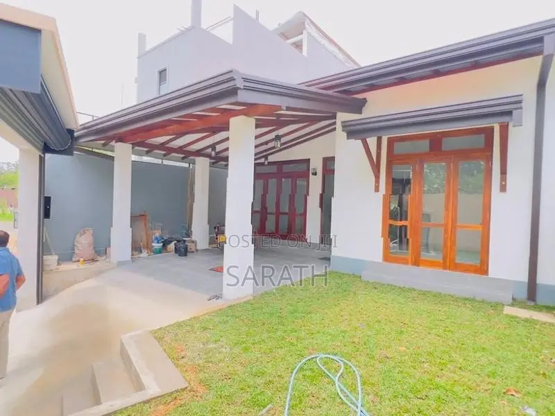 Single Storied House For Sale Thunandahena Road