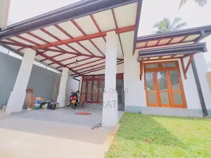 Single Storied House For Sale Thunandahena Road