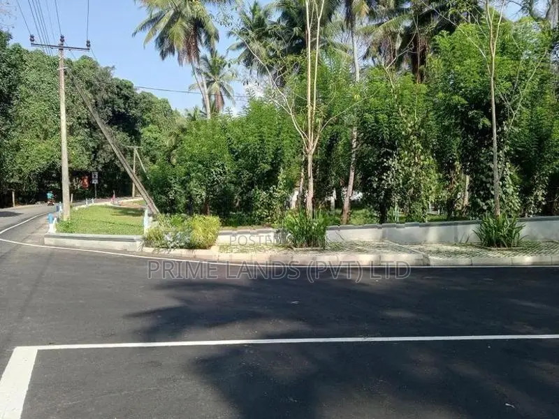 Land for Sale Yakkala