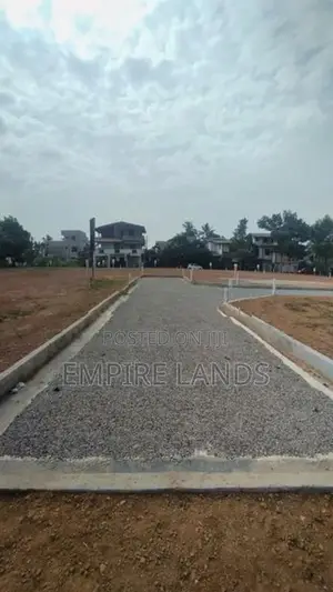 Near Polgasowita 120 RD Beneficial Land for Sale in Saranankara Mw