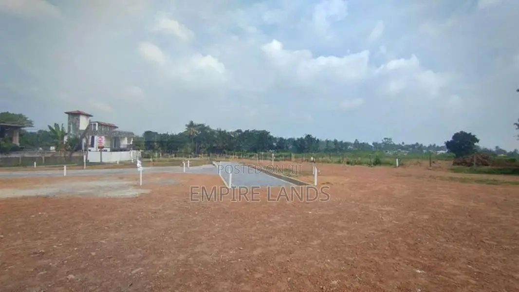Kirigampamunuwa Maththegoda Residential Land Plots for Sale