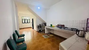 Spacious Residence Is for Sale Athurugiriya