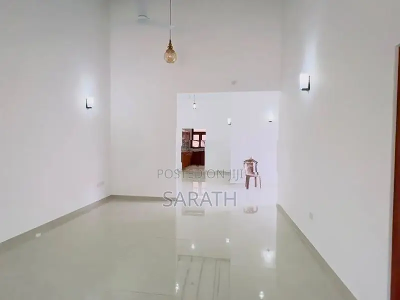 Single Storied House For Sale Thunandahena Road