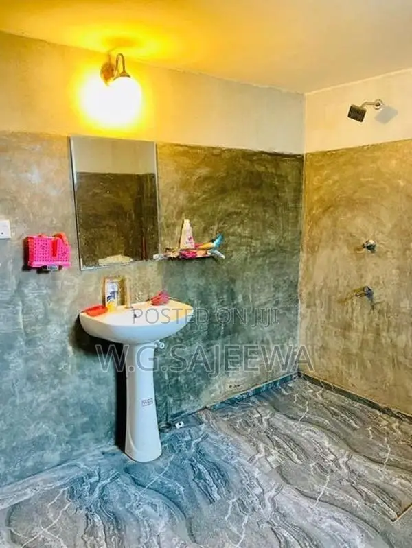house with small shop for sale in Demanhandiya