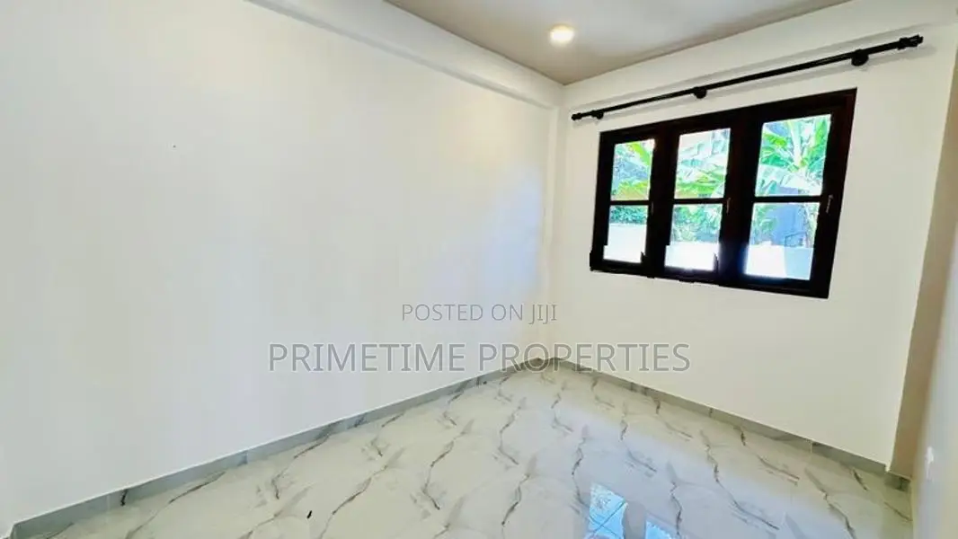 (BR200) House ground floor unit for Rent in Nadurupitiya, Kandana