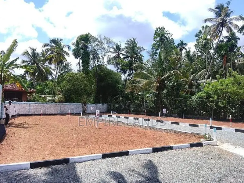 Gampaha Kandana 376 Ideal Land for Sale