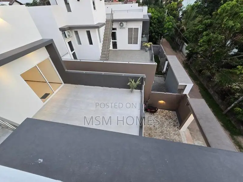 Newly Build Luxury Modern House For Sale in Negombo