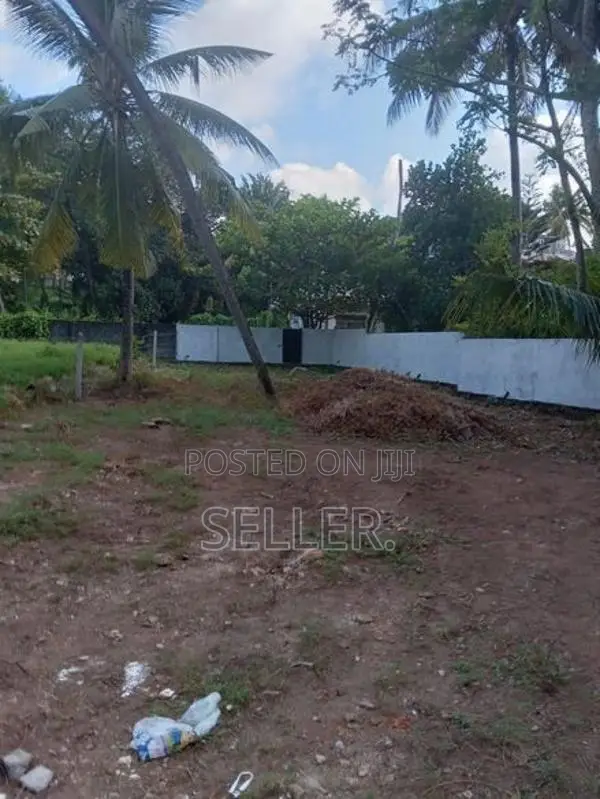 Land for sale in Dehiwala