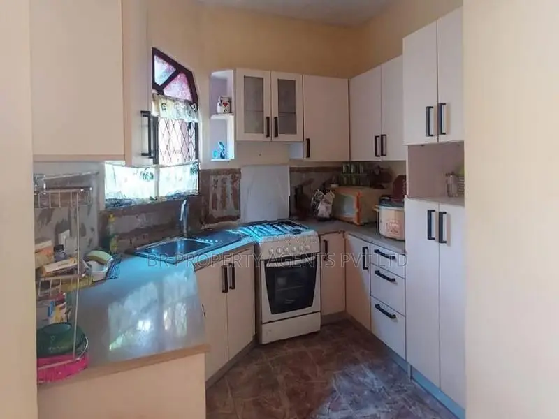 Three Story House for Sale in Katubedda, Moratuwa