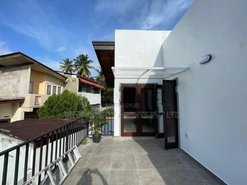 Modern Two Story House for Sale in Moratuwa