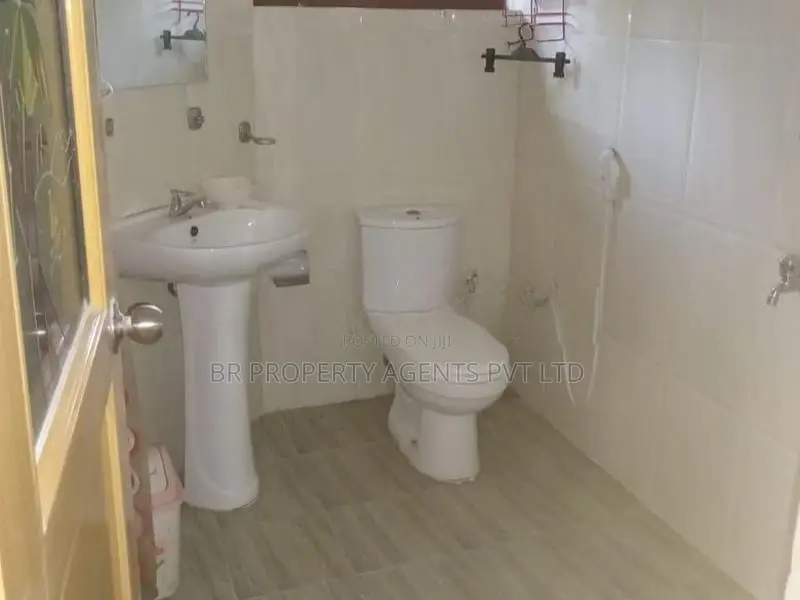 Three Story House for Sale in Katubedda, Moratuwa