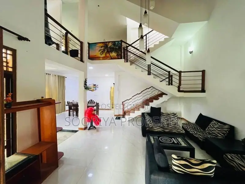 2 Story House for Sale in Piliyandala