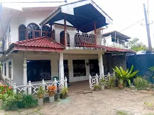 Valuable Property for Sale in Kadawatha Ganemulle Road