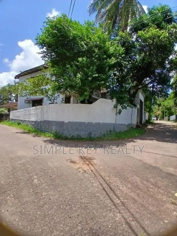 Two Storey House for Sale in Gampaha Imbulgoda
