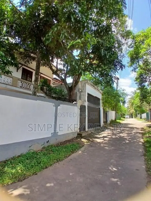 Two Storey House for Sale in Gampaha Imbulgoda