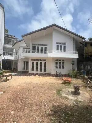Commercial Building For Rent in Kirula Road Colombo 5