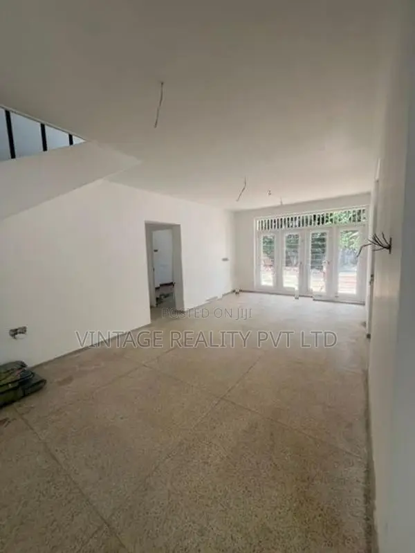 Commercial Building For Rent in Kirula Road Colombo 5