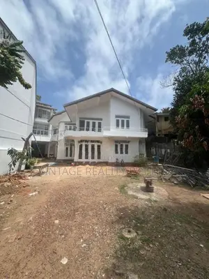 Commercial Building For Rent in Kirula Road Colombo 5