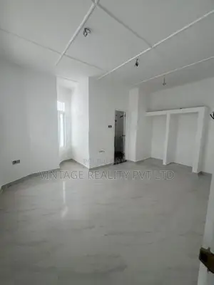 Showroom Plus Office Space For Rent in Kirula Road