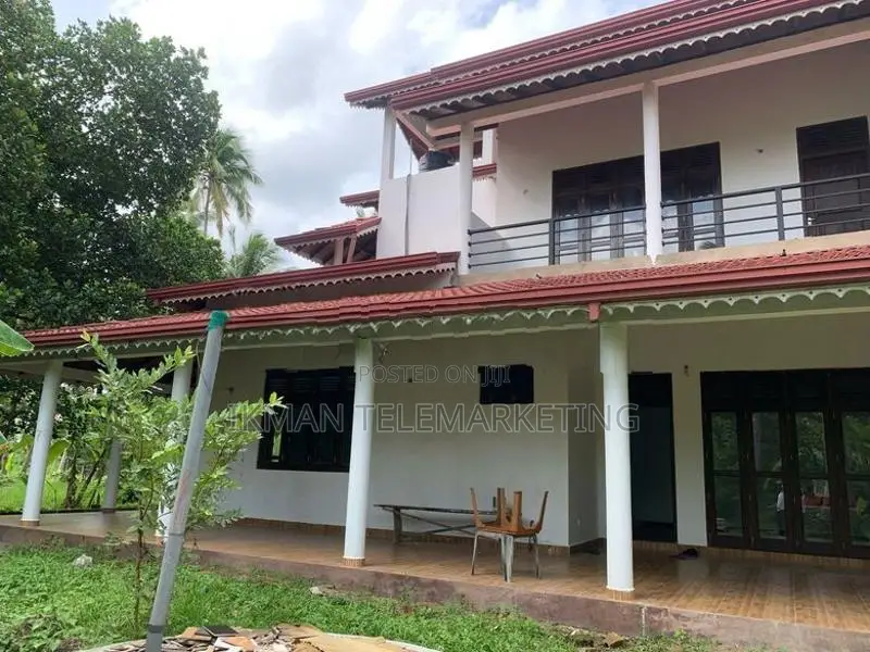 House for sale in Near Kurunegala