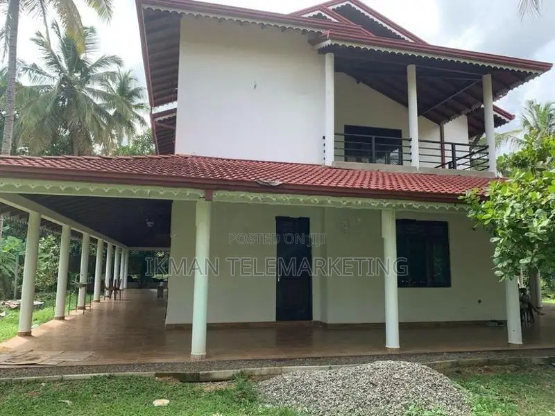 House for sale in Near Kurunegala