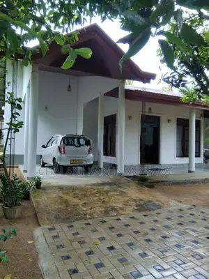 Spacious With Fully Furnished House For Rent In Pinnawala