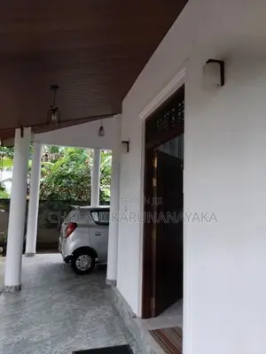 Spacious With Fully Furnished House For Rent In Pinnawala