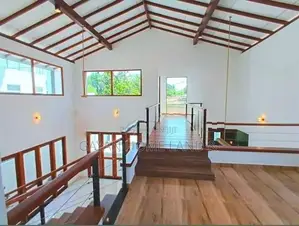 වාස්තුවිද්‍යානූකූලව ඉදිකල නවතම දෙමහල් නිවසක් විකිණීමට පිලියන්දල කැස්බෑ