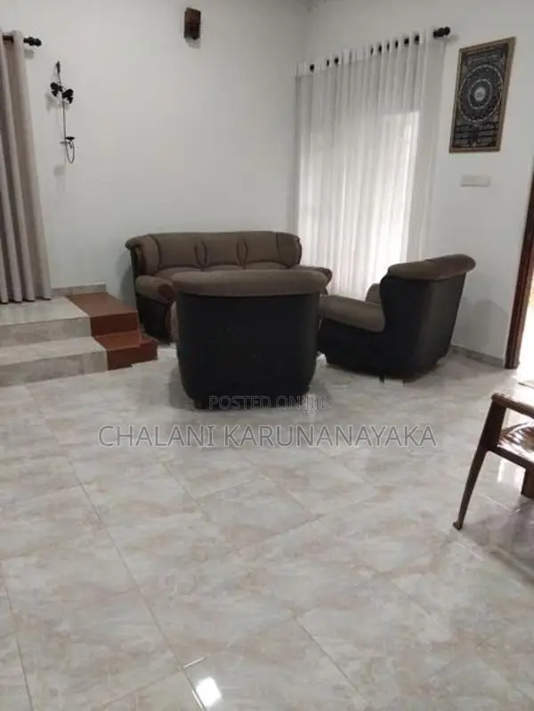 Spacious With Fully Furnished House For Rent In Pinnawala