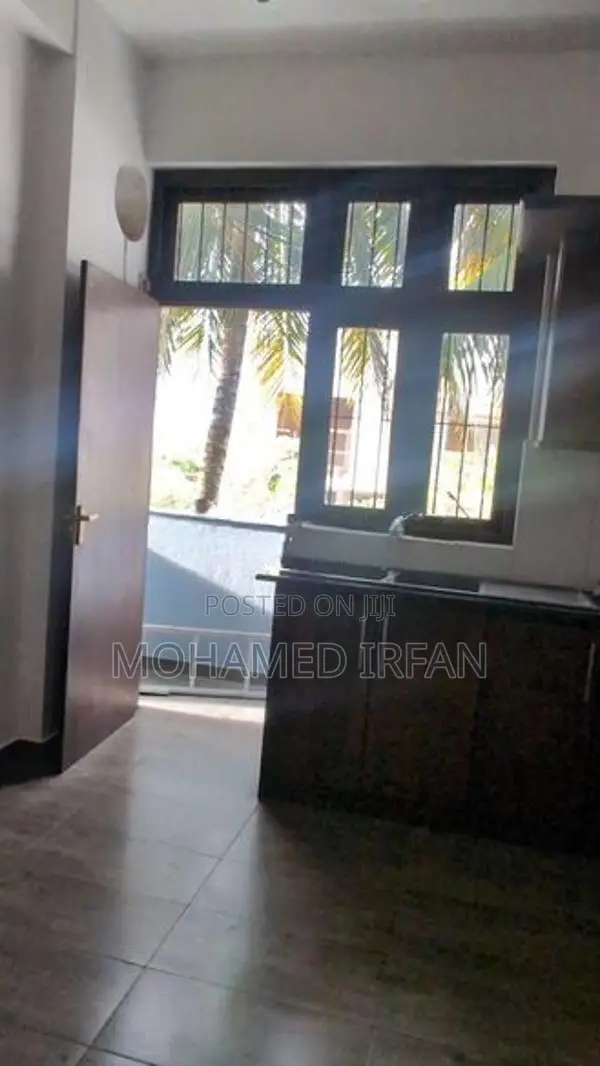 Spacious 3 Bedroom First Floor House for Rent – Kalubowila