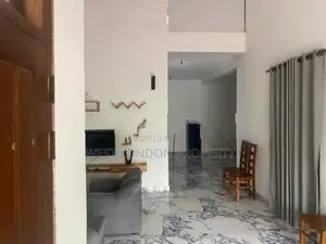 Hanwella– Spacious Two-Storey House for Sale